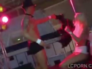Slutty portugalink napa tanssija nussii a gifted strippari